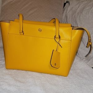 Tory bruch bag